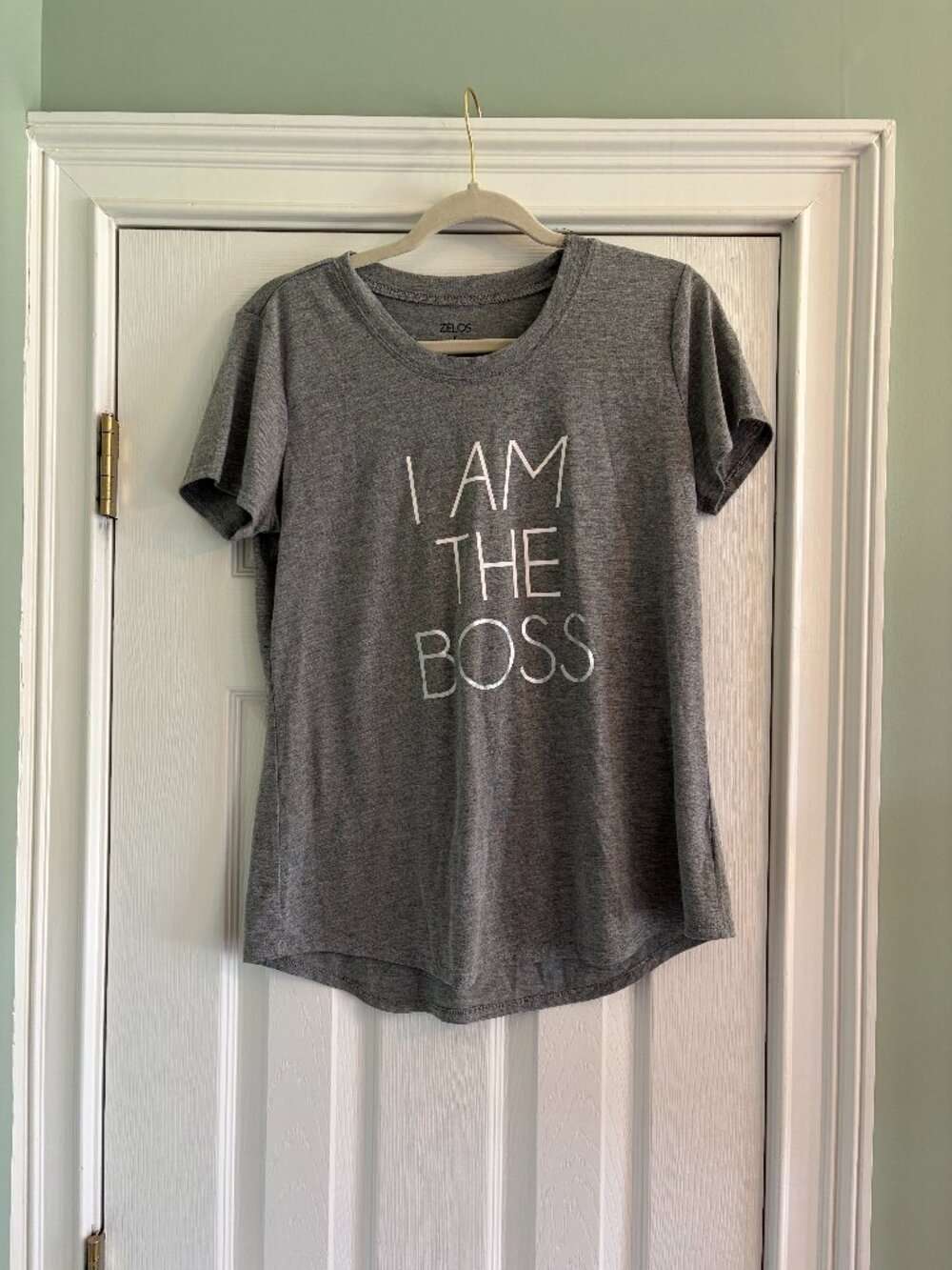ZELOS Grey Medium I am the Boss Tee Shirt